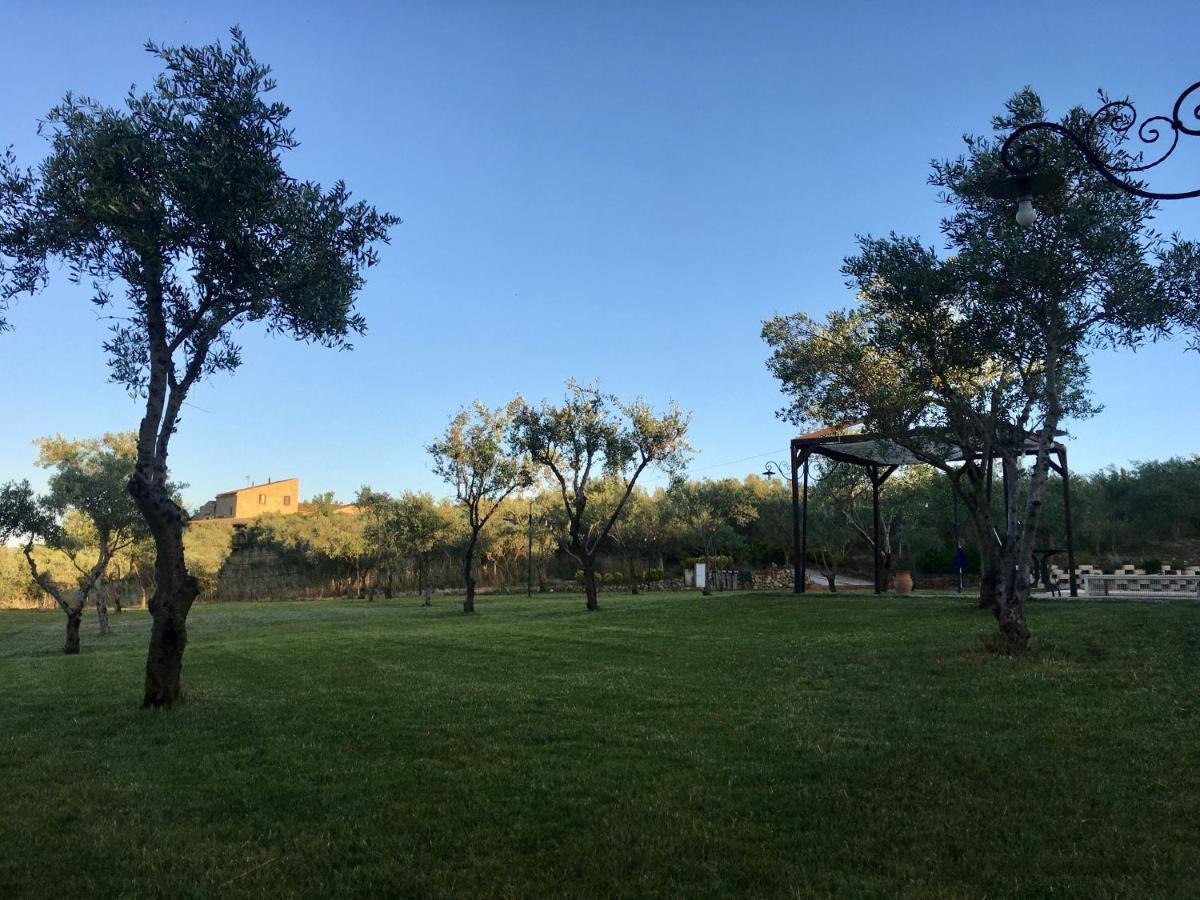 Pergusa Agriturismo Baglio Pollicarini מראה חיצוני תמונה