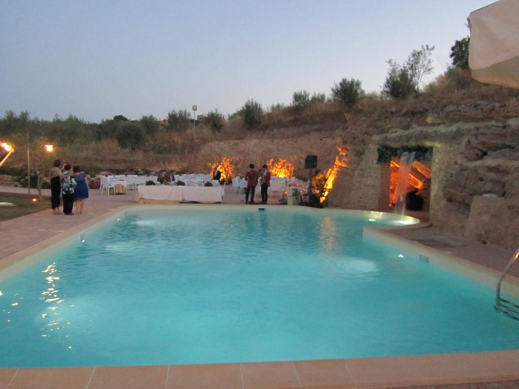 Pergusa Agriturismo Baglio Pollicarini מראה חיצוני תמונה