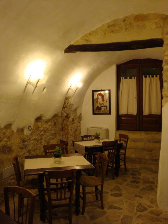 Pergusa Agriturismo Baglio Pollicarini מראה חיצוני תמונה